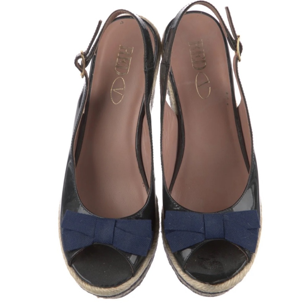 Chic Black and Navy Women's Slingback Shoes